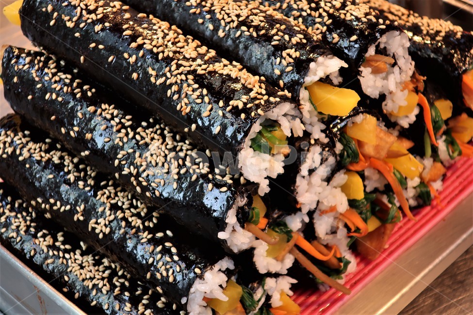 김밥,재료,계란,지단,당근,단무지,밥,김초밥,시금치,음식,음식,식재료,요리,food,cook,meal,dishes,food reserves,한식,한국음식,한국요리,korean food,korean dishes,korean meal,korean cook