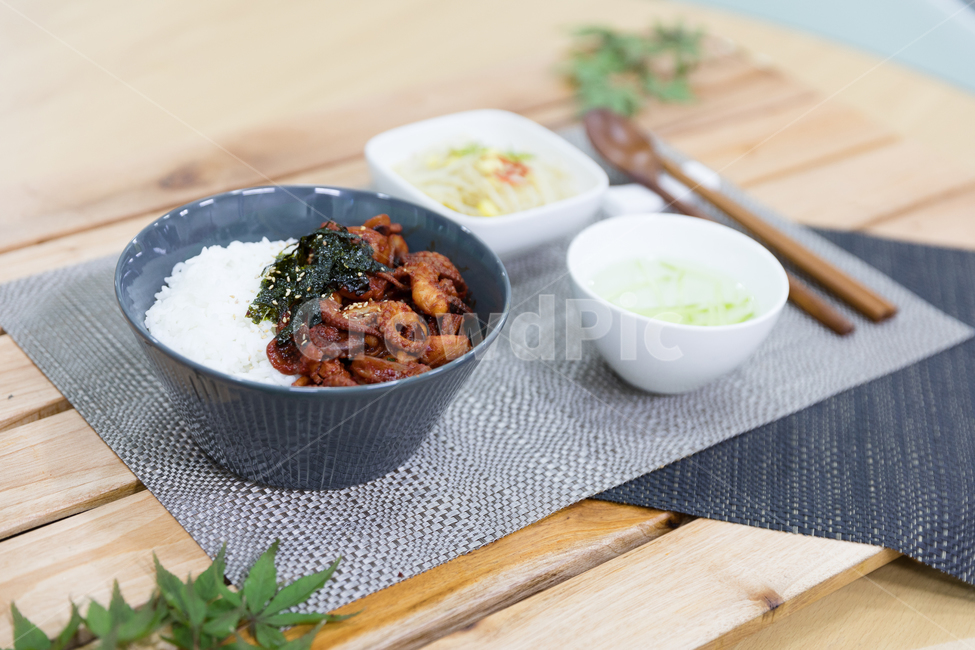 음식,쭈꾸미볶음,식사,안주,쭈꾸미,저녁식사,한식,korea,spicy,오징어볶음,식당,매콤,매운맛,red,맛집,고추장,고춧가루,식재료,요리,cook,reserves,수산물,해산물,fisheryproducts,seafood,한국음식,한국요리,food,dishes,korean,meal,koreancook,맛있다,먹다,맵다,소스,볶음,음식,식재료,요리,food,cook,meal,dishes,food reserves,한식,한국음식,한국요리,korean food,korean dishes,korean meal,korean cook