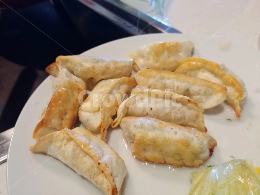 만두,군만두,간식,반찬,식사