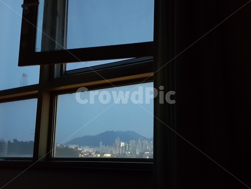 저녁사진,창문사진,감성사진,풍경사진,새벽사진