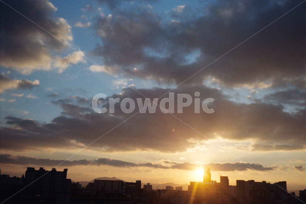 노을,석양,구름,하늘,sunset,cloud,도시,풍경,city,landscape,한국도시풍경,한국도시경관,korea cityscape,light,빛,flare,플레어,sunlight,햇빛