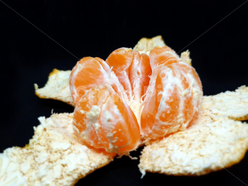 귤,과일,fruit,orange,tangerine,탠저린,클레멘타인,clementine,사츠마,satsuma,오렌지,감귤,껍질,귤껍질,제철과일,겨울제철과일,겨울과일,식품,식자재,식재료,누끼,사물,오브젝트,object,음식,식재료,요리,food,cook,meal,dishes,food reserves,과일,열매,fruit