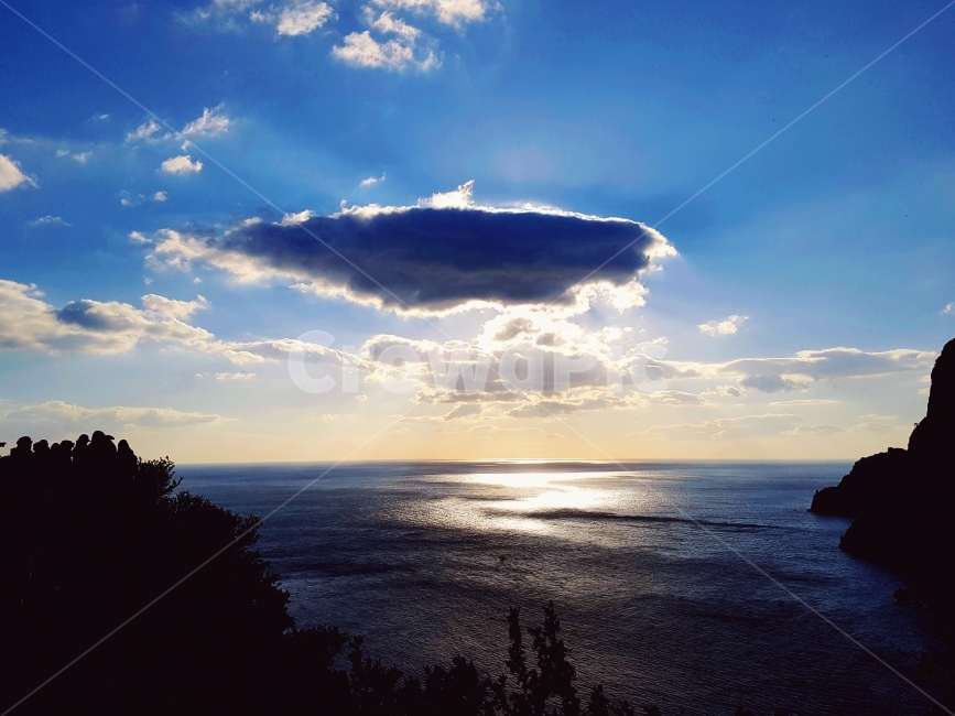 바다,바닷물,구름,자연,해변,하늘,날씨,맑음,반사,해,해볓,태양,자연,풍경,nature,landscape,outdoors,옥외,sky