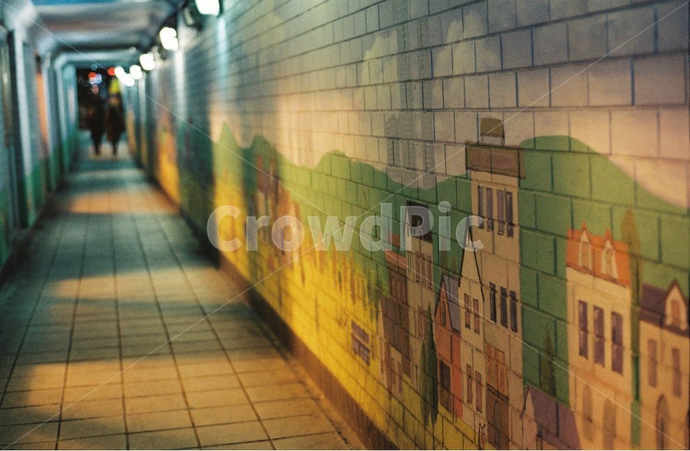 터널,벽화,turnal,tunnel,저녁,도시,골목길,alley,예술,art,감성,sensible,feeling,corridor,복도,train station,기차역,train,기차,terminal,단말기,vehicle,차량,transportation,교통
