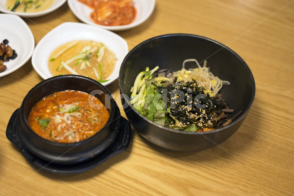 비빔밥,강된장,강된장비빔밥,반찬,음식,밥,점심,된장,한끼,음식,식재료,요리,food,cook,meal,dishes,food reserves,한식,한국음식,한국요리,korean food,korean dishes,korean meal,korean cook