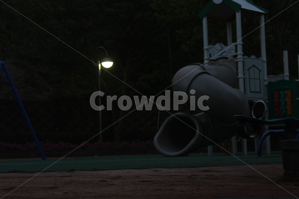 놀이터,가로등,외로움,고독,저녁,놀이공원,놀이동산,놀이터,amusement park,playground