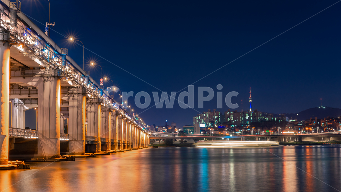 서울,반포대교,n서울타워,야경,한강,야경,밤,풍경,nightscape,night,landscape,도시,city,한국도시풍경,한국도시경관,korea cityscape,water,물,waterfront,워터 프론트,pier,교각,port,포트,dock,독