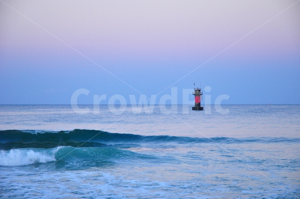 tide,sky,color,lighthouse,gradient,Lighthouse,water,sea,horizon,Beach,ocean,beach,sunset,gradation,Gyeongpo Beach,nightfall,colorful,Gangneung