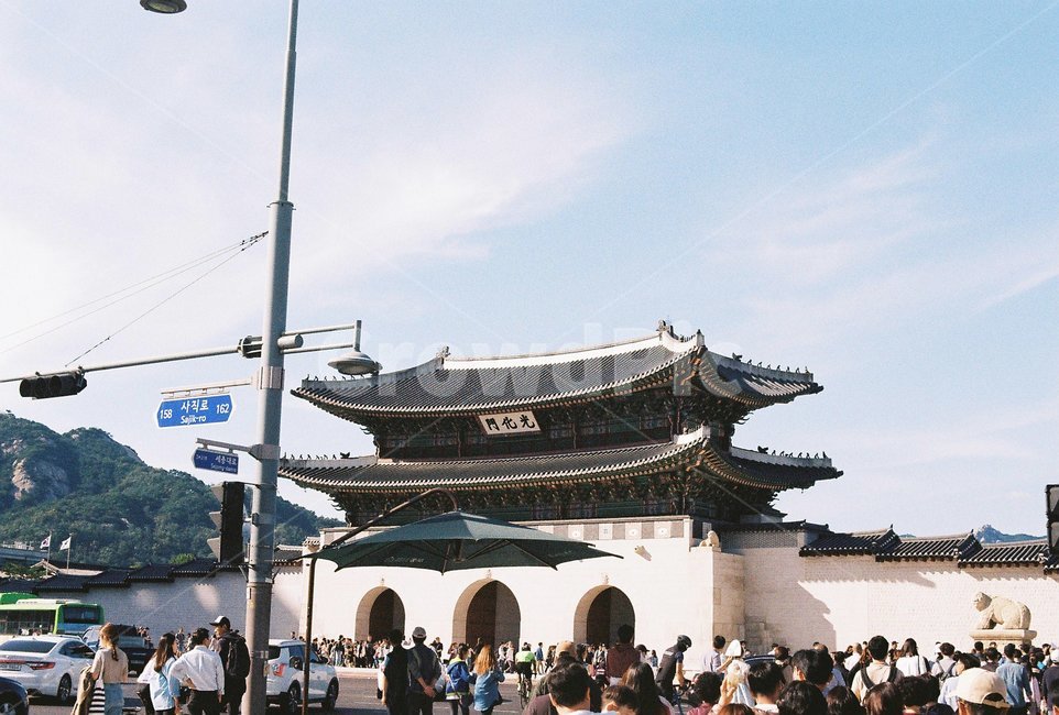 대한민국,서울,광화문,명절,주말,korea,seoul,gwanghwamungate,사람들,people,한국전통,한국문화,korean traditional,korean culture,랜드마크,landmark,tourist attraction,한국랜드마크,한국관광지,한국명소,korea landmark,korea tourist attraction