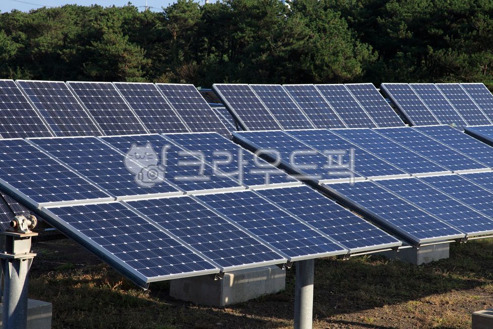 green power generation,collector plate,solar energy,solar power generation,generator,industry,eco,renewable energy,Development,sight,power plant,panel,energy,Green Energy,alternative energy,solar power,green,resource,nature,electricity,technology,green en