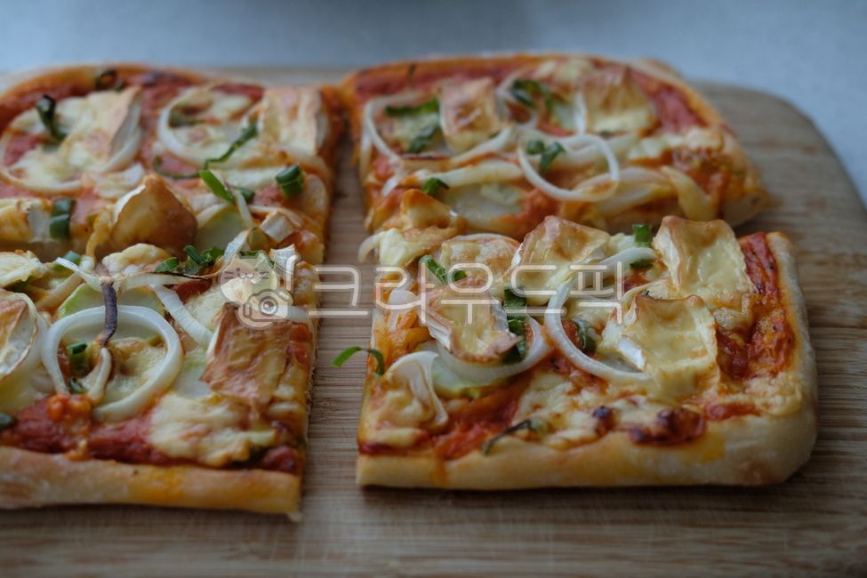 pizza,Tomato Pizza,tomatopizza,Homemade Pizza,cheesepizza,Cheese Pizza