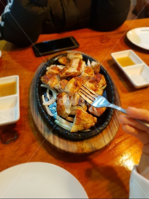 식사,바베큐,소금구이바베큐,비비큐,순살,순살바베큐,요리,음식,식재료,요리,food,cook,meal,dishes,food reserves