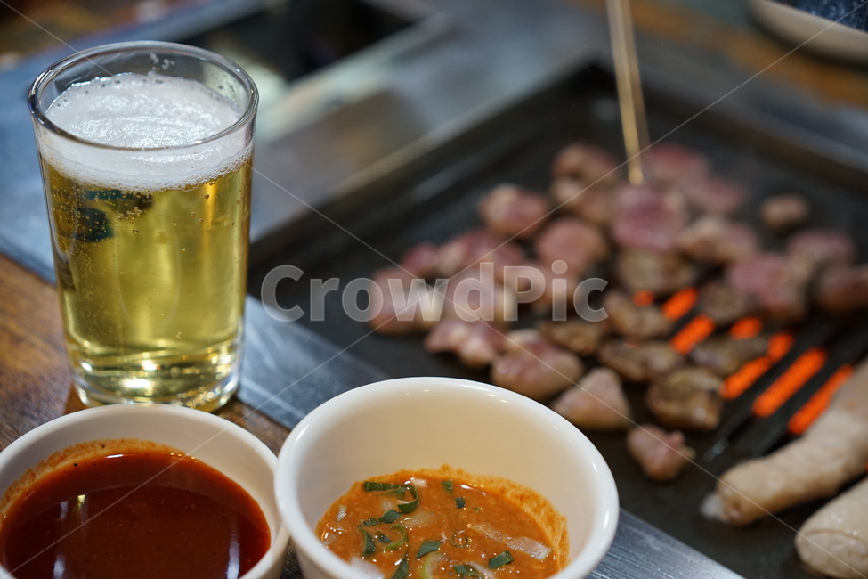 고깃집,고기,육류,염통,술,맥주,술안주,음식,식재료,요리,food,cook,meal,dishes,food reserves,육류,고기,meat,술,주류,alcohol