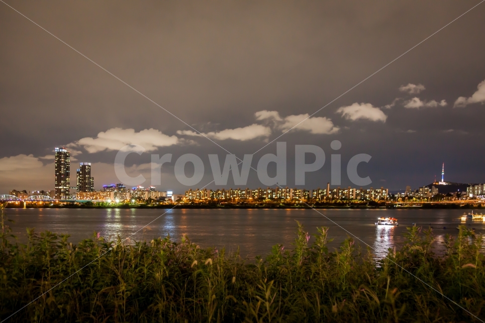 한강,저녁,도시,야경,반영,유람선,남산타워,남산,조명,cityscape,view,night,urban,city,travel,skyline,business,tower,downtown,architecture,asia,buildings,river,tourism,building,seoul,traffic,metropolitan,korea,background,best,ship,sea,beauty,beautiful,asian,도시,풍경,city,landscape,야경,밤,nightscape,night