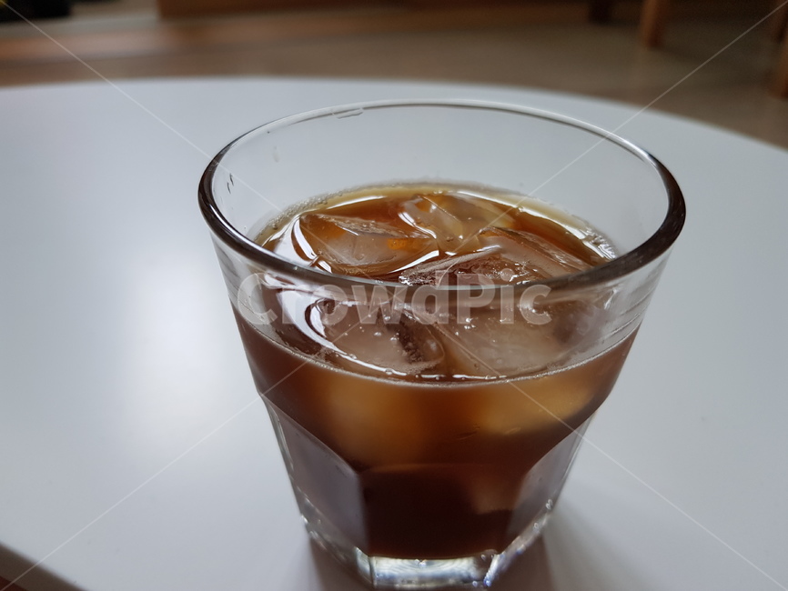 커피,냉커피,얼음,물,시원한,아메리카노커피,커피향,여름,갈증,차가운,맛