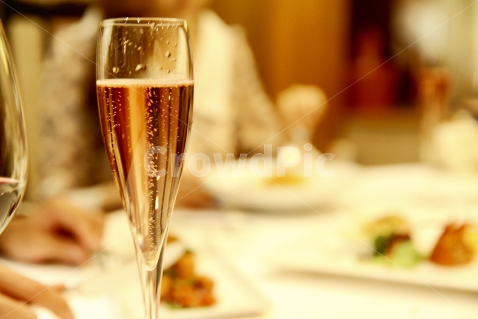 샴페인,파티,와인,디너,테이블,기념일,축하,anniversary,congratulation,celebrate,celebration,술,주류,alcohol,감성,sensible,feeling