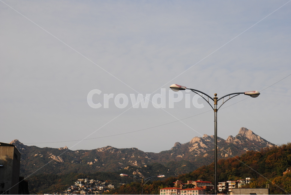 자연,산,정상,전봇대,평화,미세먼지,공허함