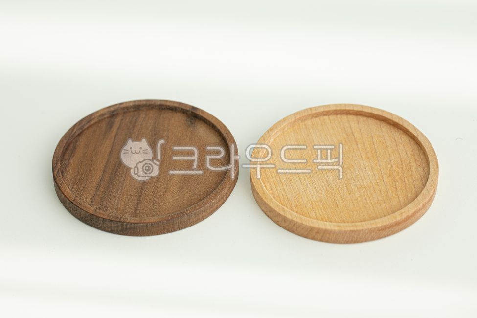 coaster,coaster,wood,cup coaster,wood coaster,tree,prop,round,coaster