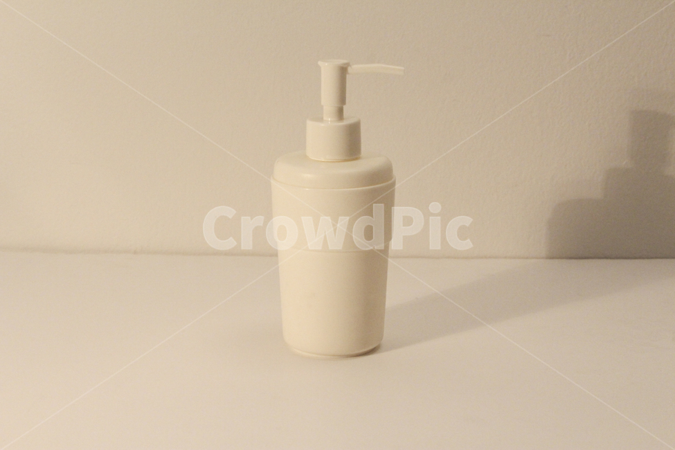 barrel,empty bottle,shampoo bottle,sample container,matter,nooki,mockup,Container,synthetic sauce,design mockup,thing,design source,object