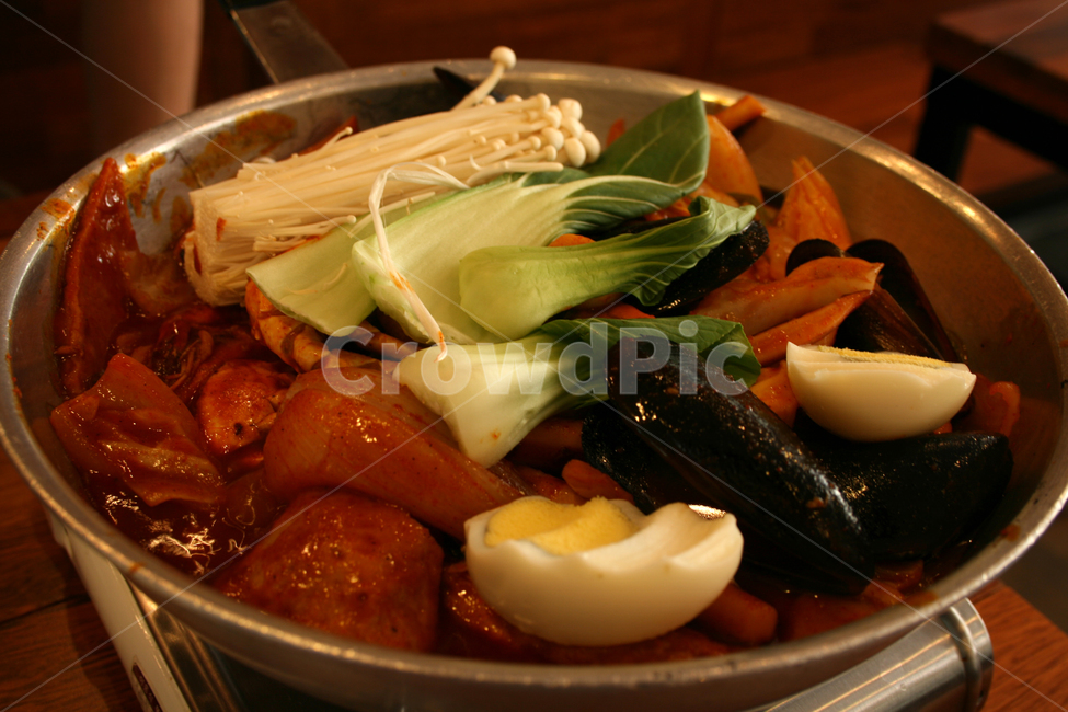 한국,떡복이,전골,야채,요리,고추장,계란,떡,매운양념,음식,food,음식,식재료,요리,food,cook,meal,dishes,food reserves,한식,한국음식,한국요리,korean food,korean dishes,korean meal,korean cook