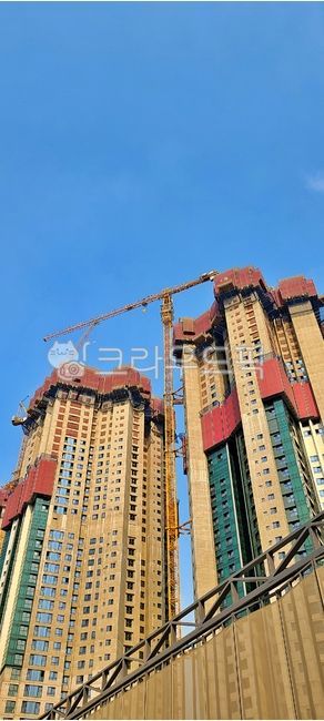 crane,Apartment construction,city,construction site,construct,office building,building