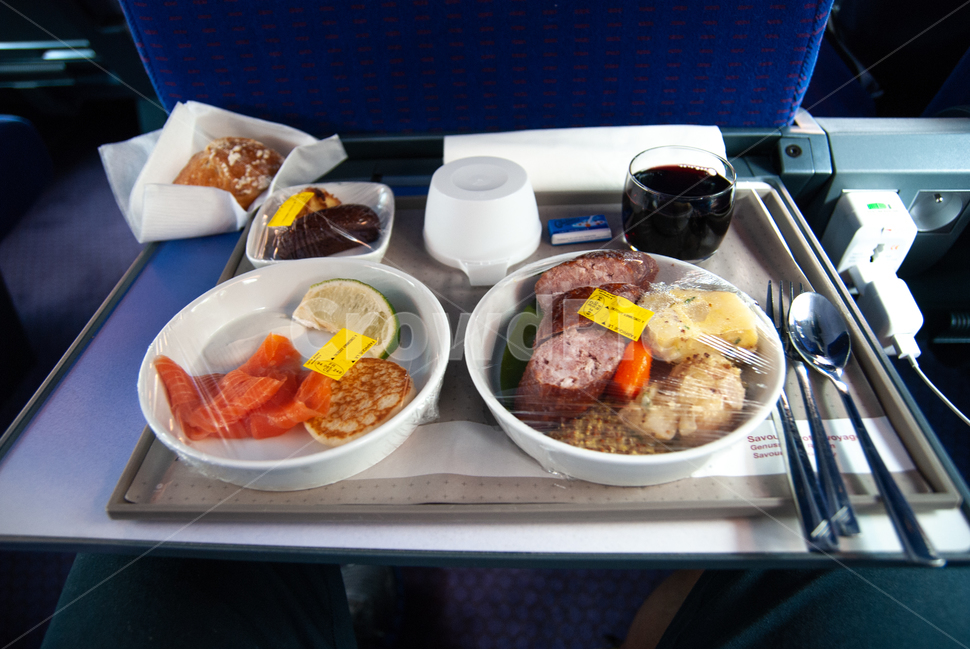 tgv,기내식,점심식사,와인,밥