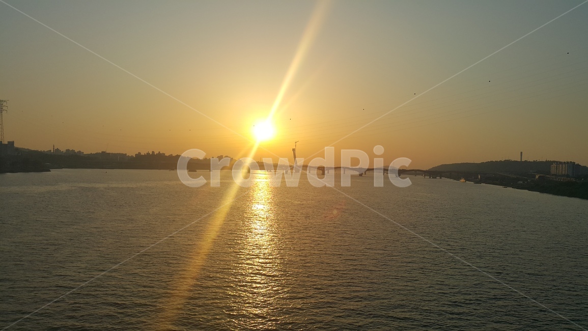 한강,서울,노을,시간,풍경,도시,강,저녁,일상,한국,대한민국,고요함,자연,풍경,nature,landscape,light,빛,flare,플레어,sunlight,햇빛