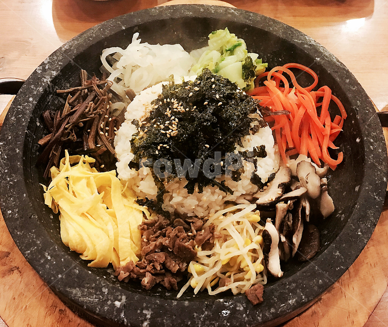 돌솥,돌솥비빔밥,비빔밥,food,뚝배기