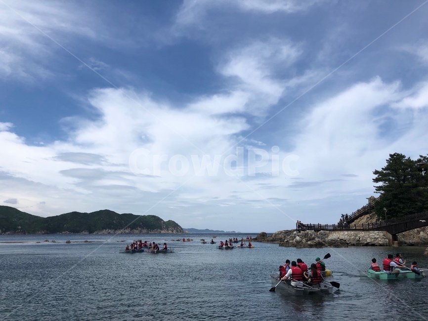 바다,하늘,구름,날씨,햇살,파랑,장호항,투명카누,풍경,해변,여유로움