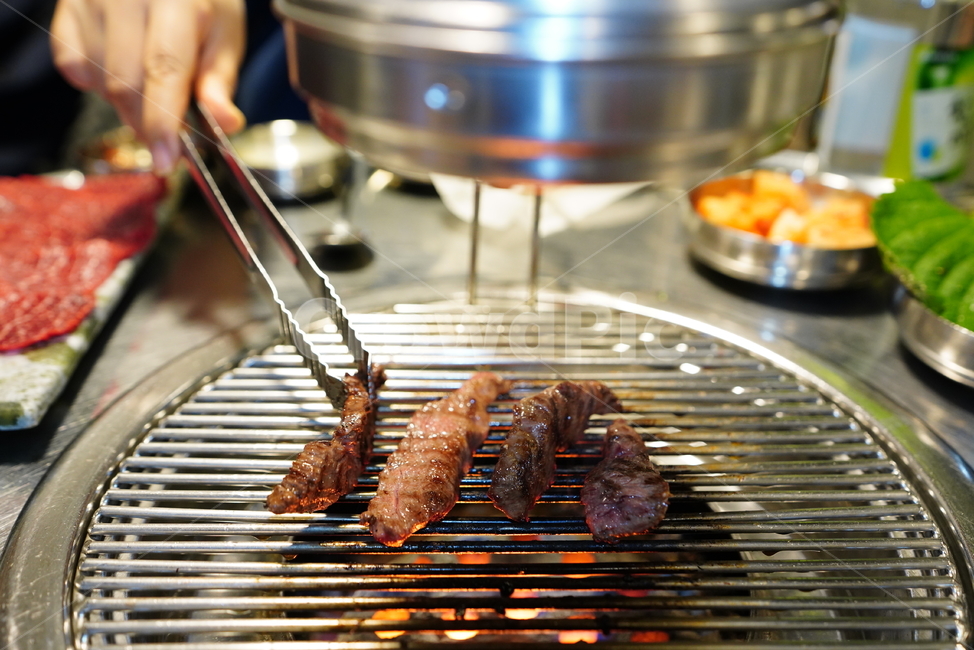 한우,구이,육류,육식,소고기,안주거리,안주,먹거리,음식,food,한식,음식,식재료,요리,food,cook,meal,dishes,food reserves,육류,고기,meat,한식,한국음식,한국요리,korean food,korean dishes,korean meal,korean cook