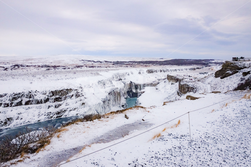 iceland,아이슬란드,아이슬란드폭포,icelandfalls,아이슬란드폭포,굴포스,gullfoss,겨울,겨울풍경,폭포,하늘,푸른,outdoors,옥외,mountain,산,nature,자연,ice,snow,눈,겨울,계절,winter,season,자연,풍경,nature,landscape