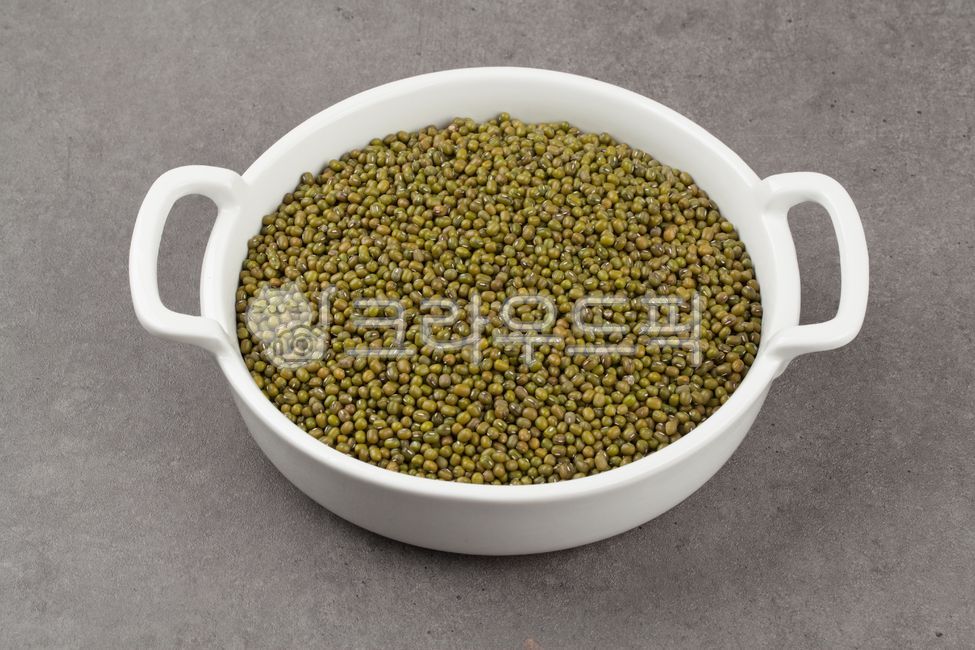 녹두,녹두전,빈대떡,곡식,잡곡,식품,음식,건강,식물,그릇,숟가락,mungbean,pancake,grain,multigrain,foodwind,food,health,healthfood,plant,bowl,spoon