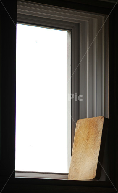도마,창문,창틀,부엌,창가,인테리어,실내디자인,interior design