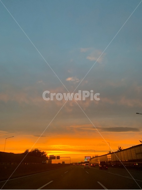 nature,자연,outdoors,옥외,노을,sunset,도로,road,하늘,sky