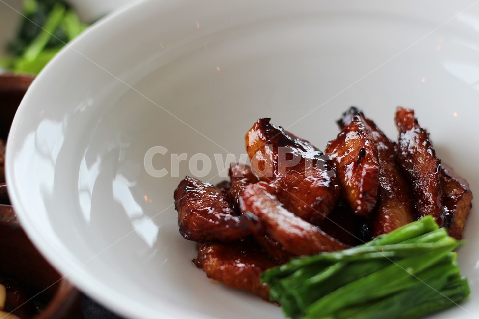 한식,돼지고기,고기구이,녹색채소,그릇,음식,식재료,요리,food,cook,meal,dishes,food reserves