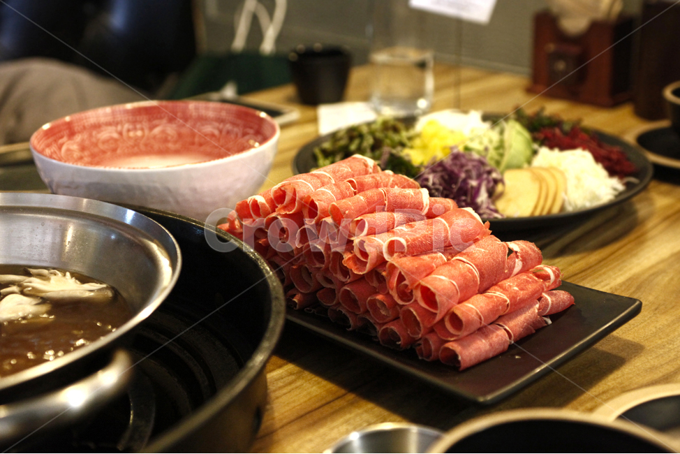샤브샤브,소고기,월남쌈,외식,저녁식사,음식,food,meat,beef,meal,식당,야채,고기,음식,식재료,요리,food,cook,meal,dishes,food reserves,육류,고기,meat