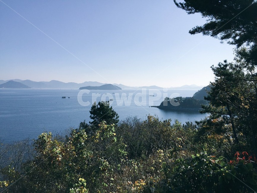 바다,산,하늘,풍경,자연,자연,풍경,nature,landscape,outdoors,옥외,land,땅,ocean,대양,sea,water,물,shoreline,해안선,coast,연안