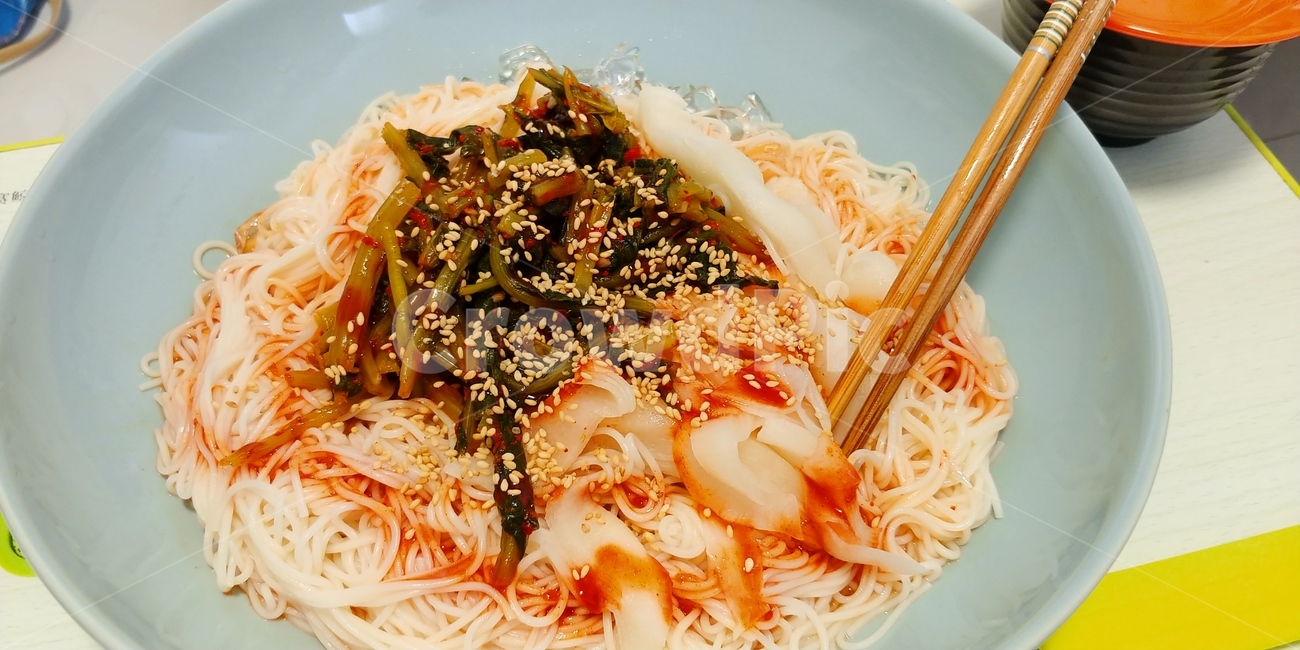 김치말이국수,간단요리,자취요리,열무국수,해장국수,김치소면,혼술혼밥,침샘자극냉면