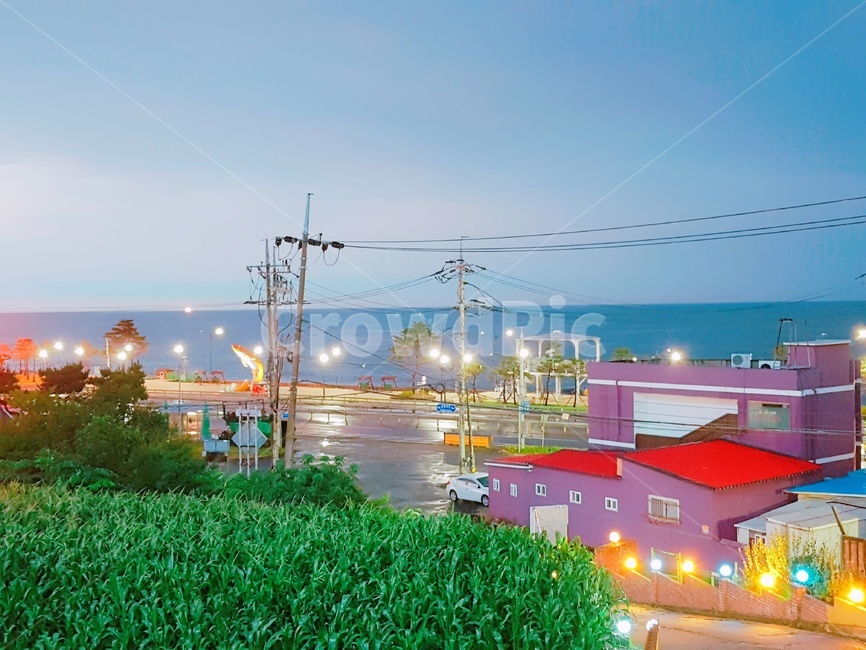 바다,풍경,조명,하늘,분위기,야경,밤,풍경,nightscape,night,landscape,건축물,건물외관,exterior,building,structure,architecture,construction