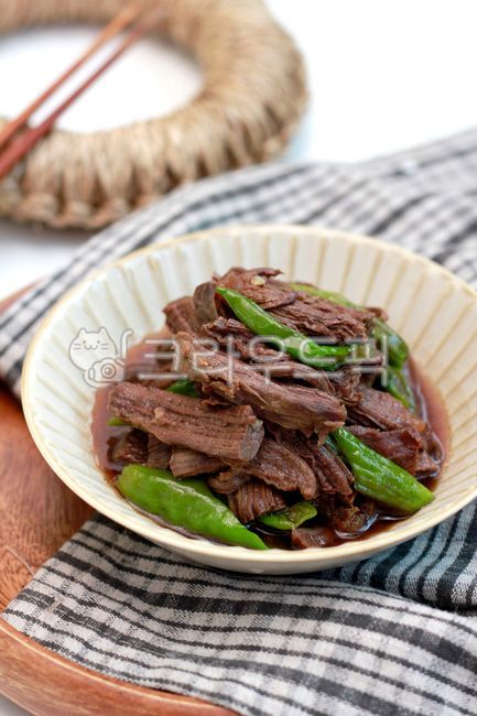 Beef stew with red pepper sauce,Jangjorim,stewed meat,braised beef stew,cooking,food,Braised pork stew