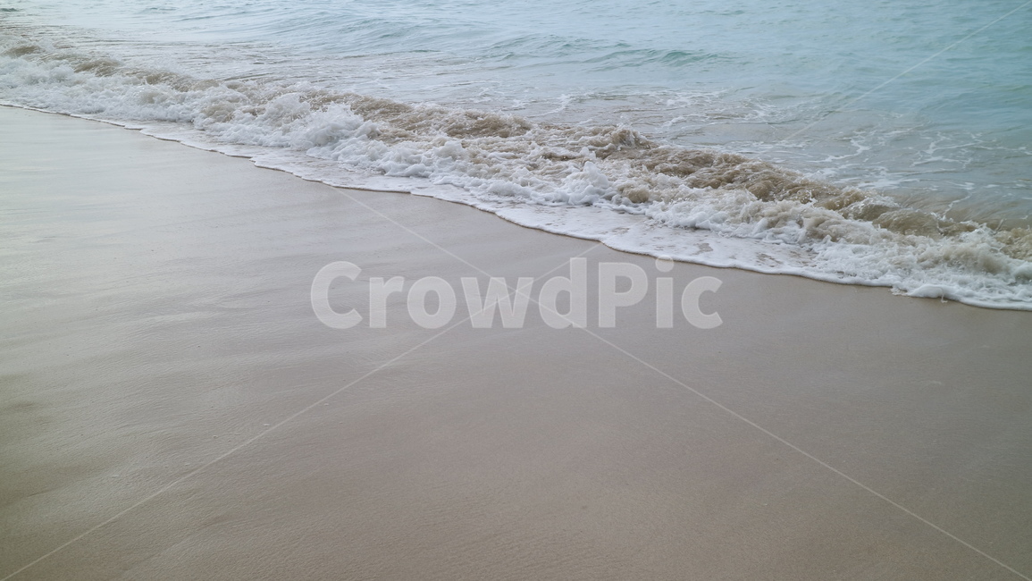 바다,모래사장,해변,sand,shore,water,ocean,wave,바다거품,물,거품,물거품,고요한,고독한,아무도없는,평화로운,푸른,맑은,하얀거품,sea,nature,자연,와이키키,하와이,hawaii,waikiki