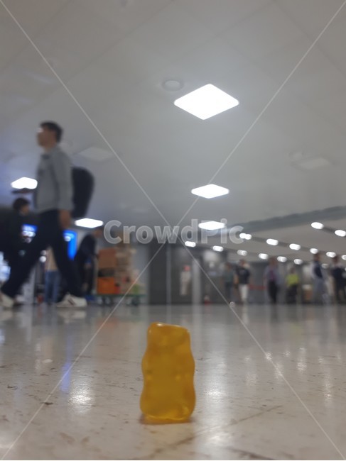 아웃포커스,하리보,공항,젤리,버려진,outfocus,haribo,airpor,jelly,forlorn