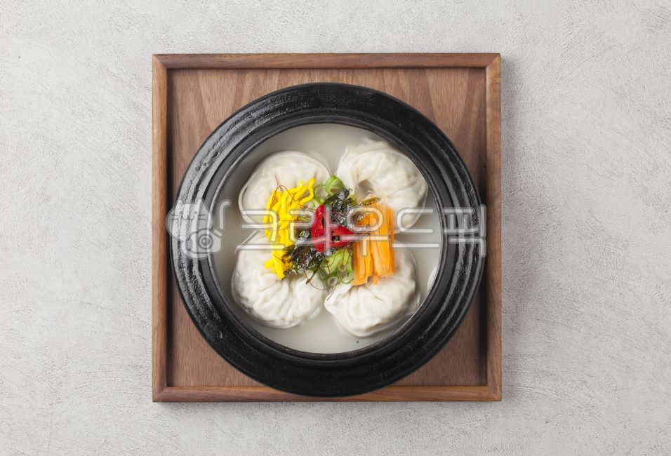 떡국,떡만두국,만두국,만두,가래떡,고명,설음식,명절음식,설날음식,요리