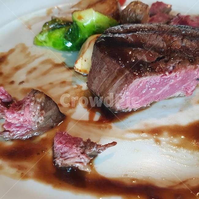 스테이크,한우,소고기,양식,소고기스테이크,음식사진,먹스타그램,오늘의메뉴,맛집,맛집추천,음식기록,일상기록,푸드스타그램,음식스타그램,미식,한끼식사,외식메뉴,집밥,요리사진,플레이팅,푸짐한한상,맛있는한끼,식사시간,맛집투어,먹방,식단관리,야식,점심메뉴,저녁메뉴,간식타임,푸드사진,일상공유,음식취향,한식양식,음식,식재료,요리,food,cook,meal,dishes,food reserves,육류,고기,meat