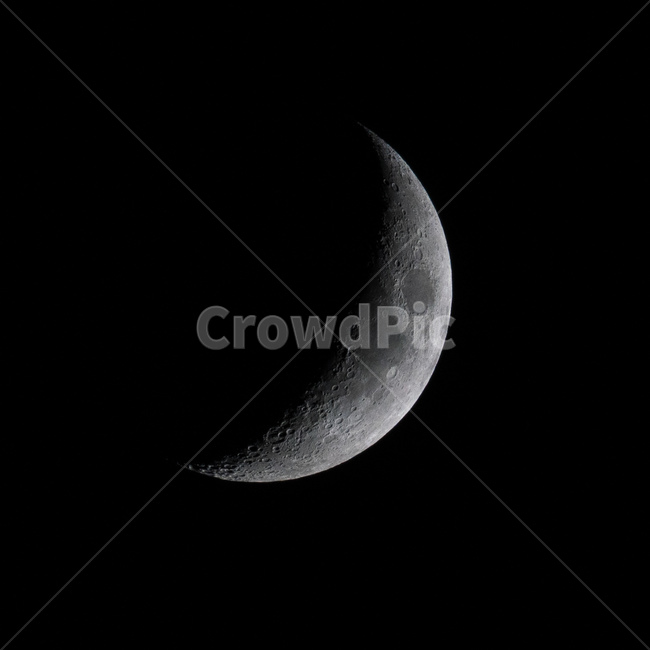 달,초승달,moon,달빛,어둠,자연,풍경,nature,landscape,야경,밤,nightscape,night,흑백,모노톤,monochrome,black and white,outer space,대기권 밖,astronomy,천문학,outdoors,옥외,universe,우주,space