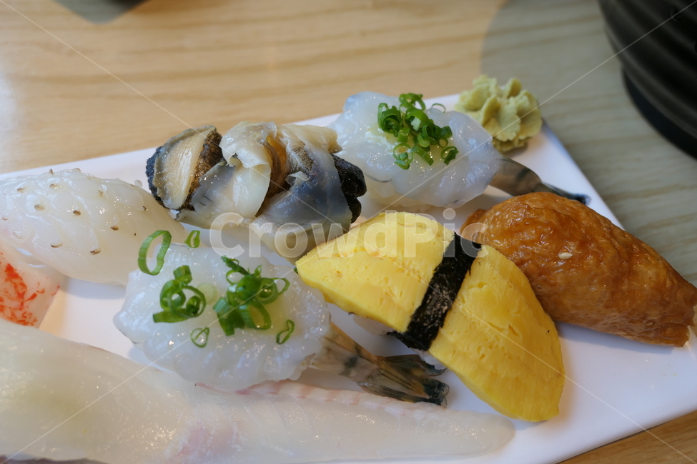 초밥,모듬초밥,계란초밥,유부초밥,새우초밥,소라초밥,한치초밥,food,일식,음식,식재료,요리,food,cook,meal,dishes,food reserves,일식,일본음식,일본요리,Japanese food,Japanese dishes,Japanese meal,Japanese cook