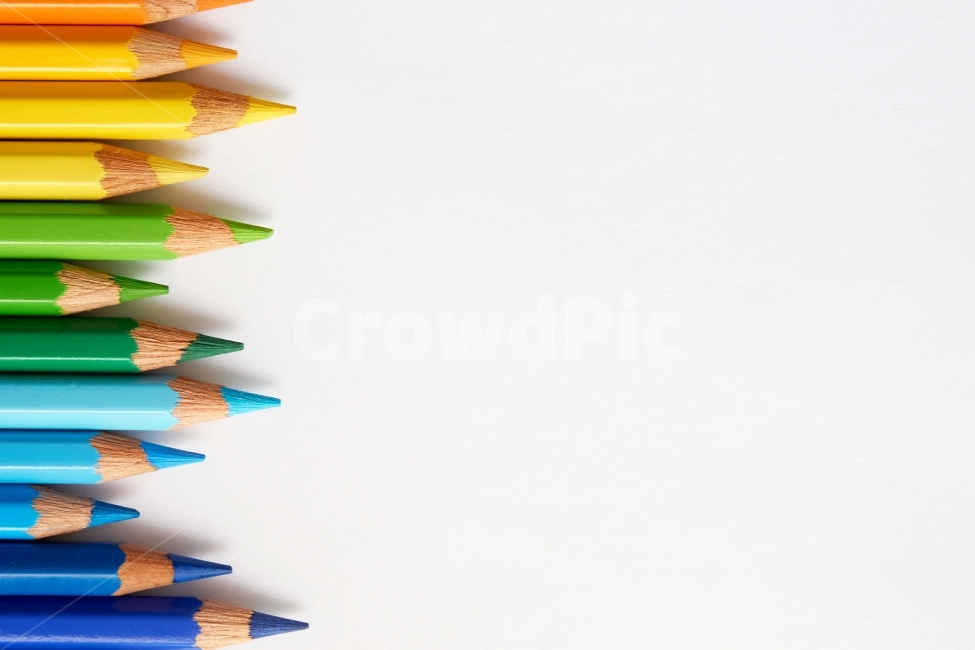 색연필,무지개,colorful,색깔,그라데이션,색채,다양한,빨강,주황,노랑,초록,파랑,남색,보라,연필,art,pencil,graduation,미술,도구,뾰족한,colored,color,배경,empty,space,지그재그,예술,art,사물,물건,오브젝트,thing,object,matter,학용품,문구류,사무용품,school supplies,stationery,office supplies,누끼,remove background