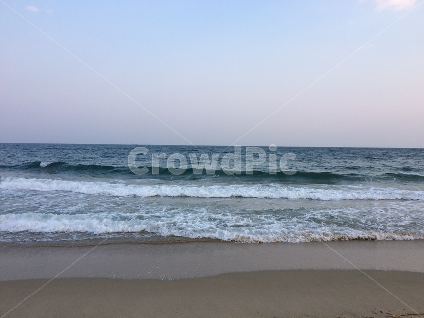 바다,하늘,모래,낮,구름,색감,감성사진,sky,sea,고요한,해변,바다,beach,sea