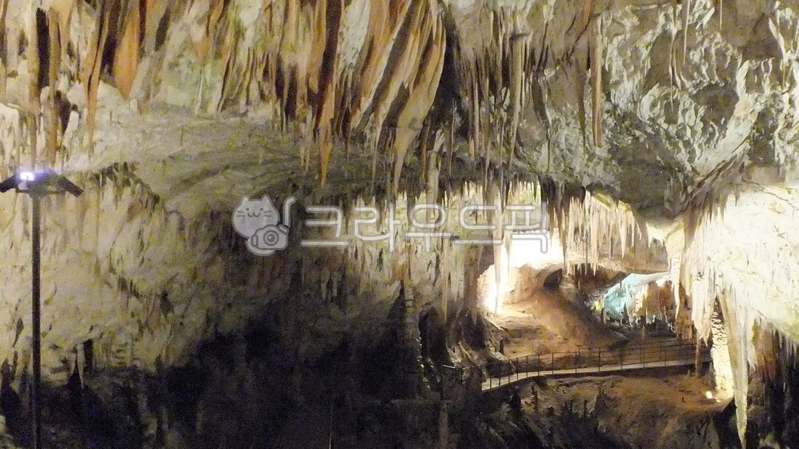 포스토이나동굴,슬로베니아,포스토이나,slovenia,jama,postojnska,postojna,cave,park,석회암동굴,종유석,석회동굴,동굴,석순,석주,카르스트,karst,자연,nature