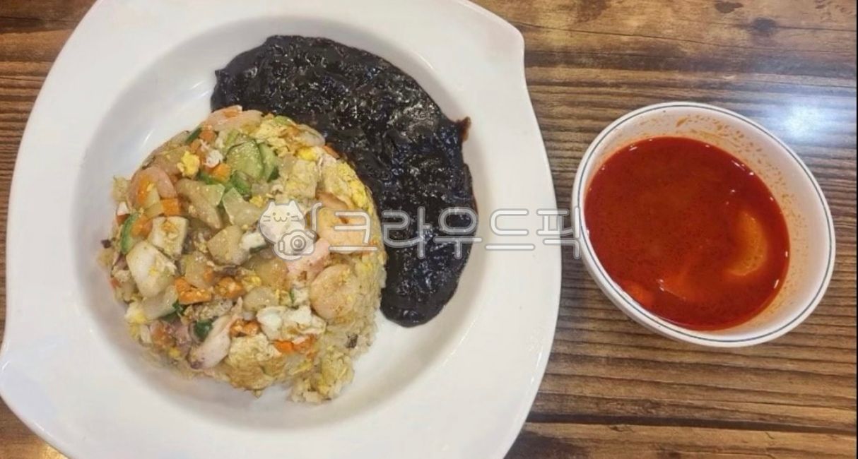 cocktail shrimp,soup,shrimp,egg,vegetable,Jjajang Sauce,Jjamppong soup,Seafood Jjajang Rice,Chinese cuisine,Jajangbap,ingredients,abalone,cooking,mushroom,Jjajang Fried Rice,seafood,Sea cucumber,cook,spicy,rice,Chinese food,food,meal,Seafood fried rice,Sa